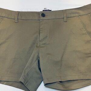 Volcom Olive Green Casual Shorts size 9 EUC